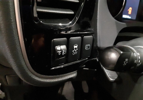 Mitsubishi Outlander cena 75000 przebieg: 136254, rok produkcji 2016 z Szczucin małe 529